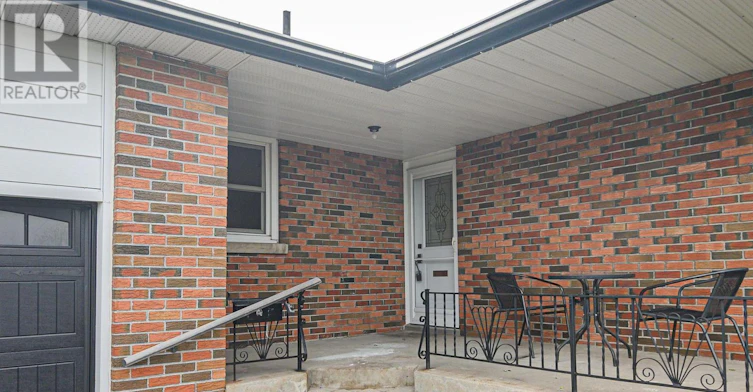 490 Milton Street, Oshawa, ON, L1H 6S5 - 5