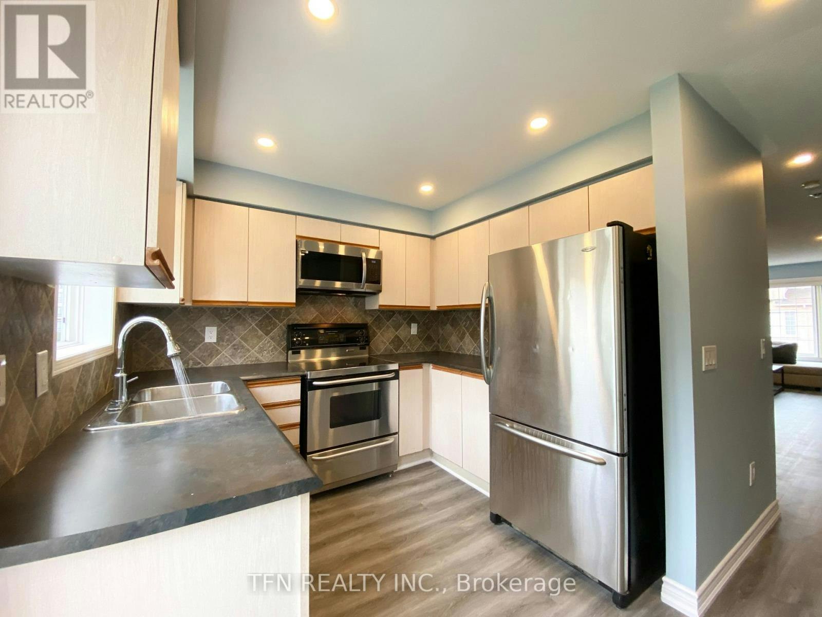 42-3020 Cedarglen Gate, Mississauga, ON, L5C 4S7 - 12