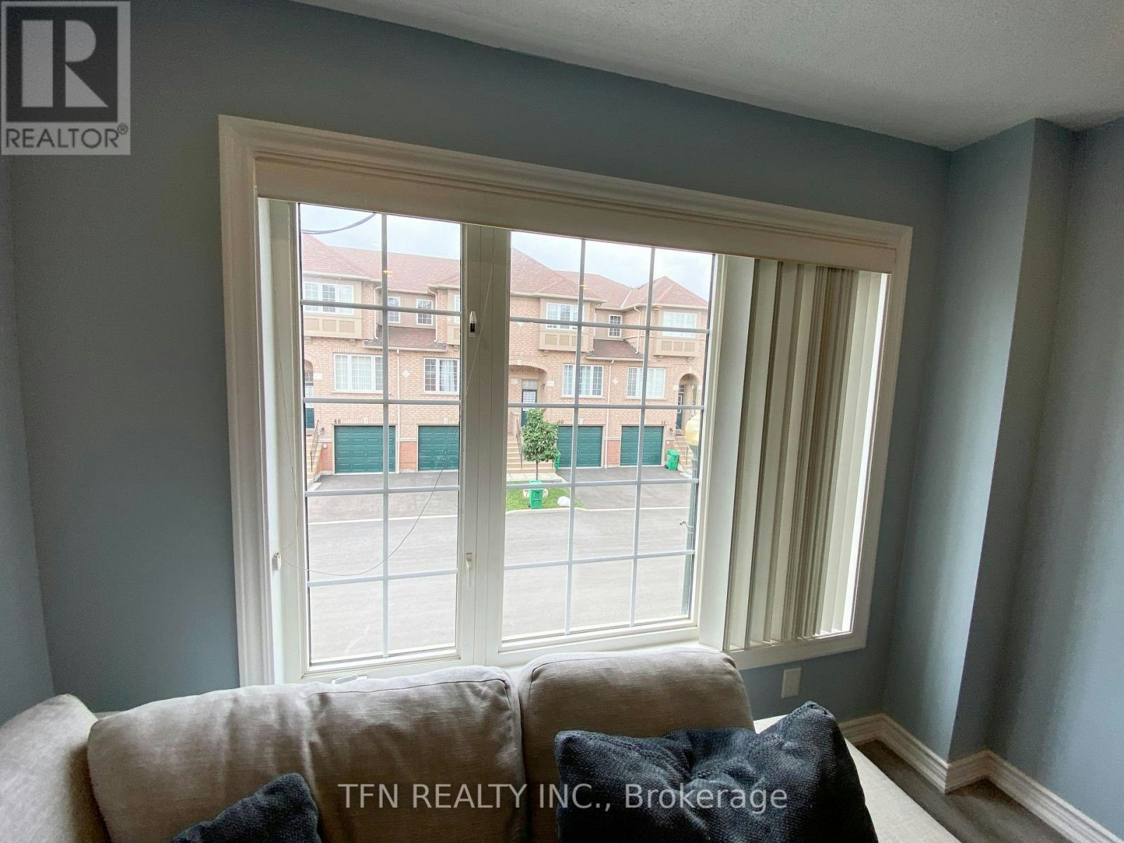 42-3020 Cedarglen Gate, Mississauga, ON, L5C 4S7 - 9