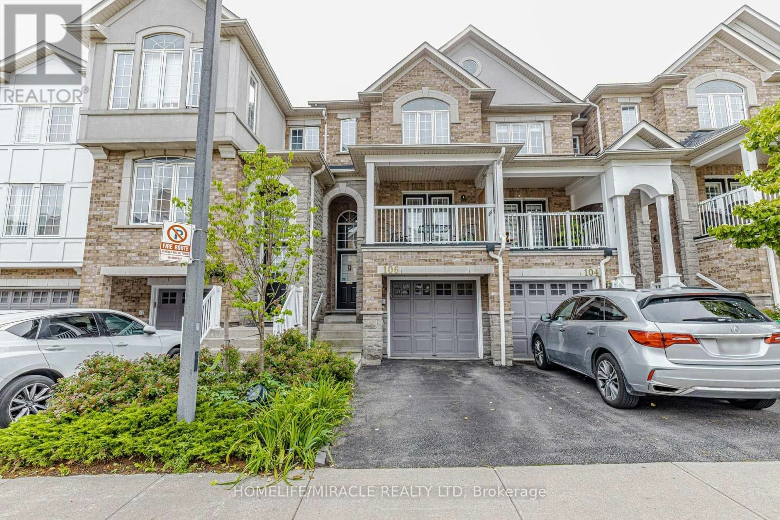 106-601 Shoreline Drive, Mississauga, ON, L5B 4K8
