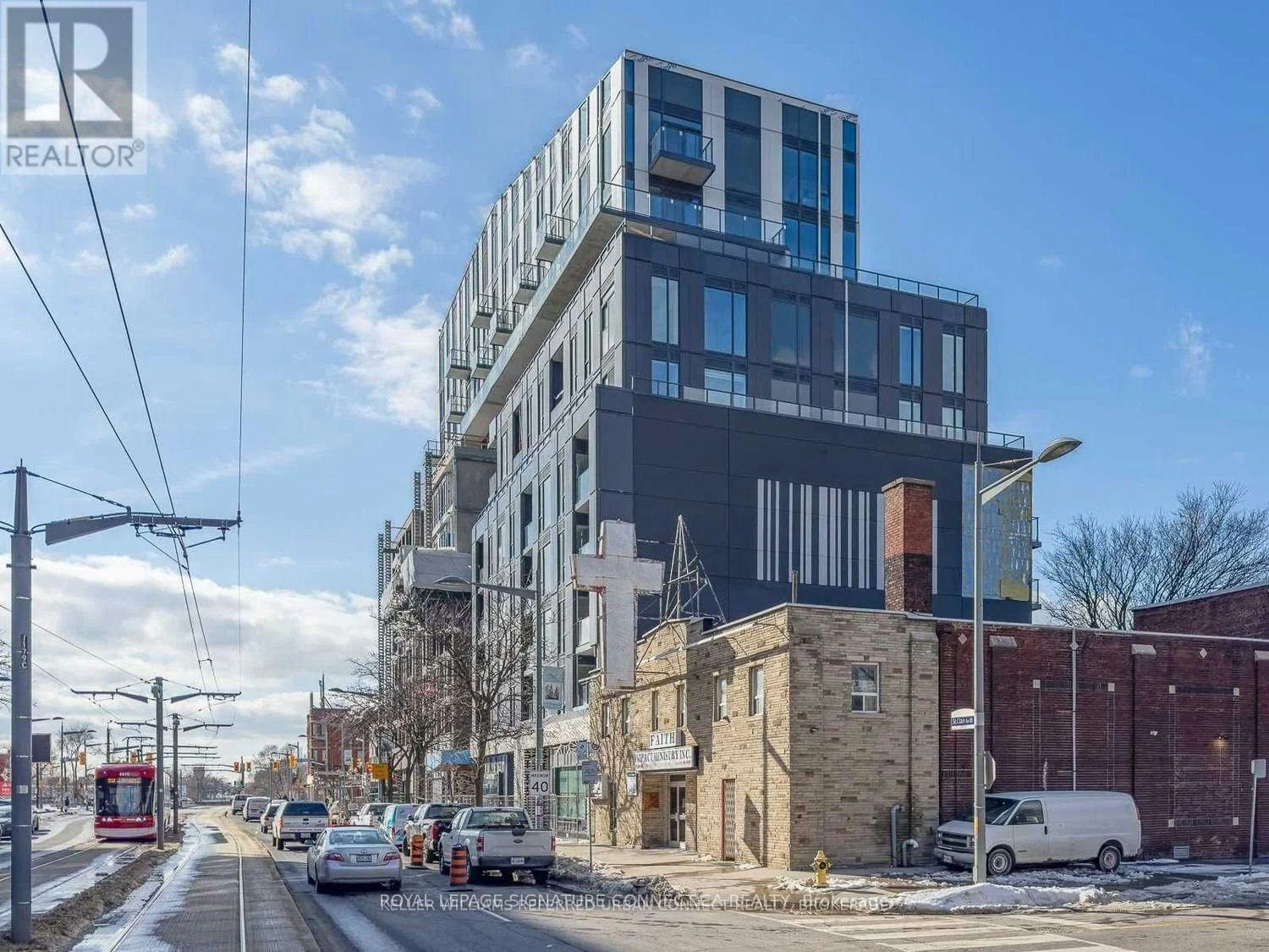 608-1808 St Clair Avenue W, Toronto, ON, M6N 0C1