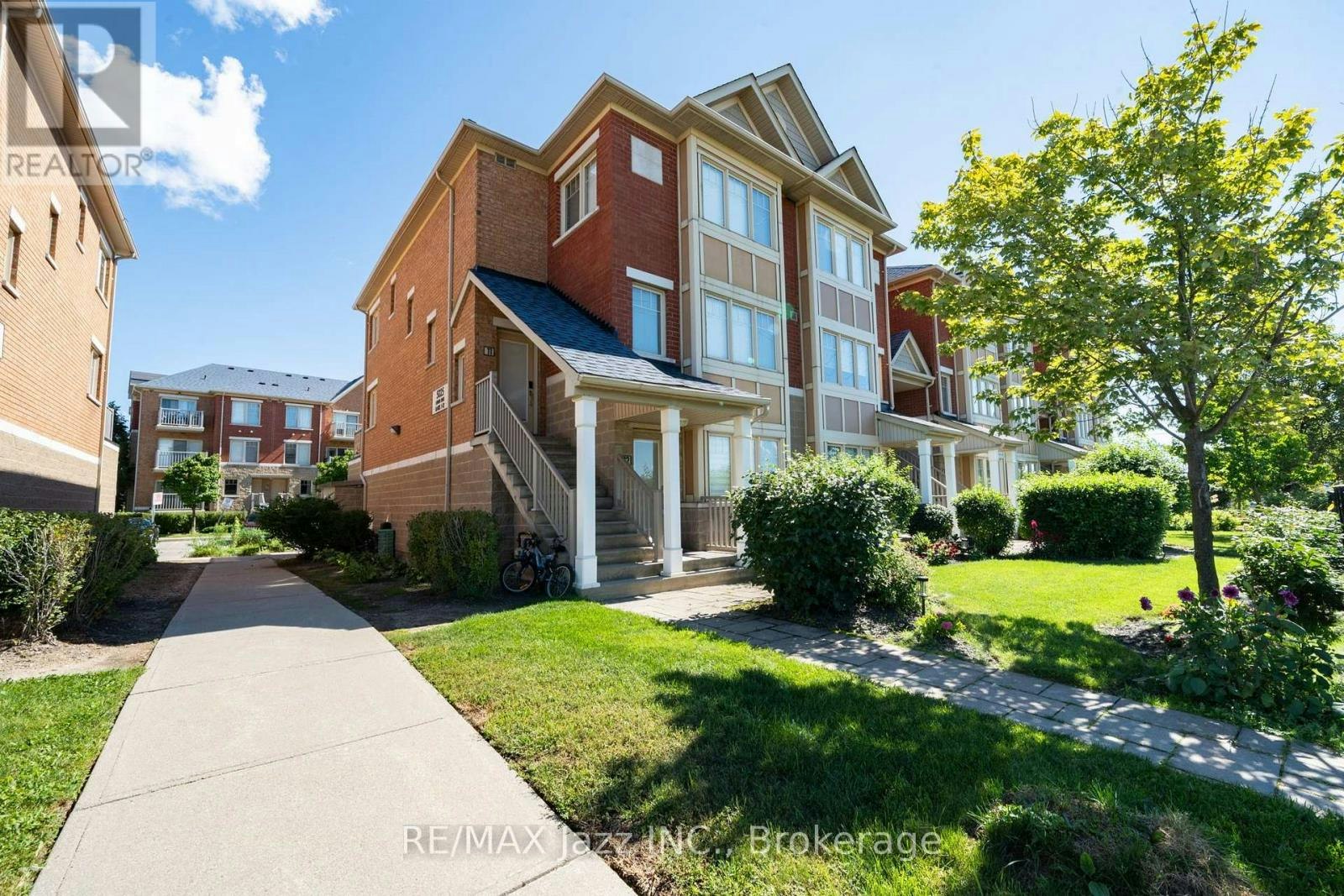 12-5025 Ninth Line, Mississauga, ON, L5M 0E9