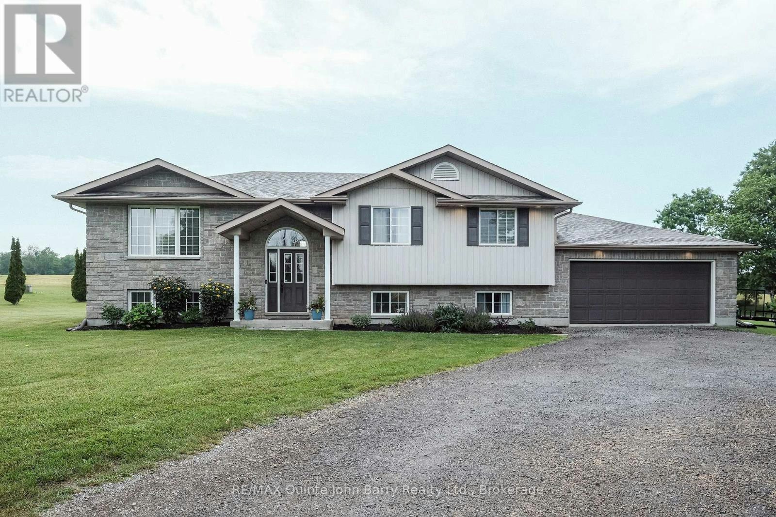 16566 2 Highway, Quinte West, ON, K8V 5P7