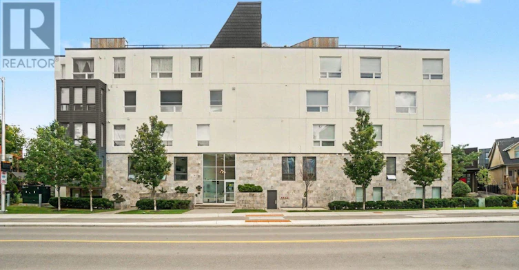 401-150 Greenfield Avenue, Ottawa, ON, K1S 0X8 - 2