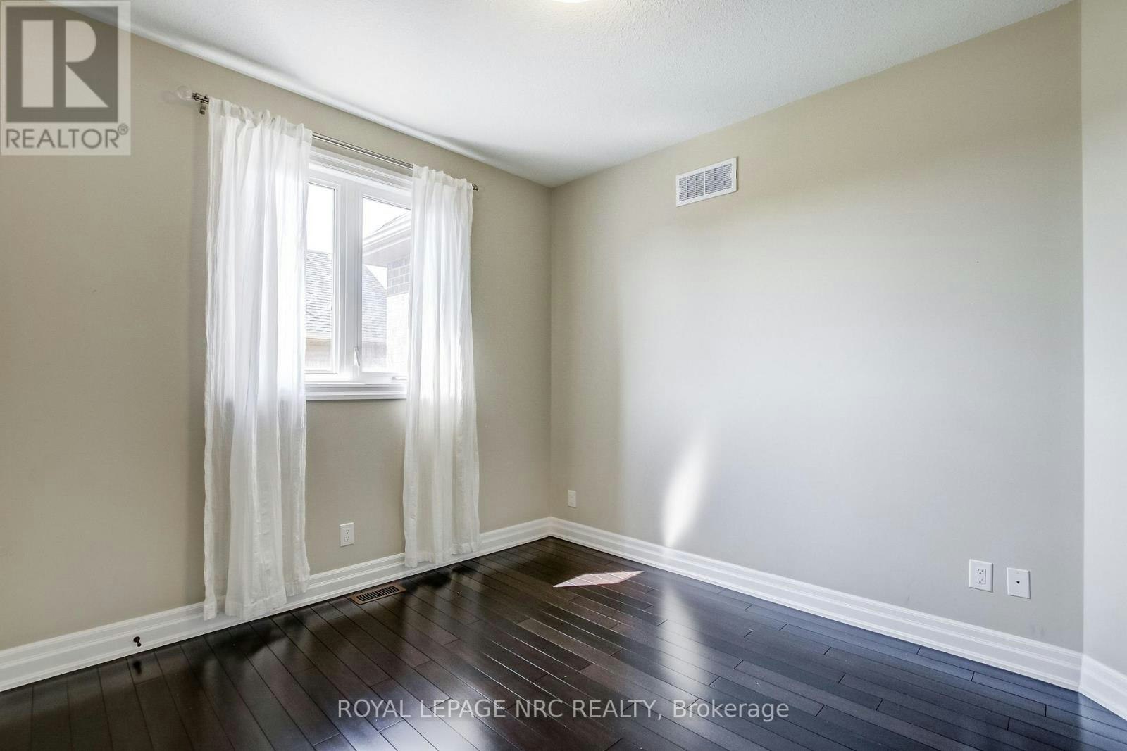 5784 Ironwood Street, Niagara Falls, ON, L2H 0G4 - 14