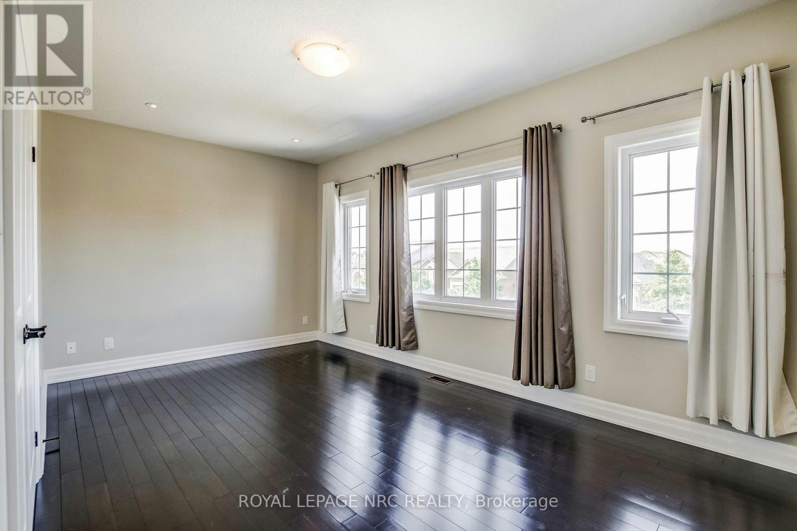 5784 Ironwood Street, Niagara Falls, ON, L2H 0G4 - 13