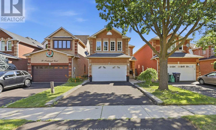 32 Faithknight Court