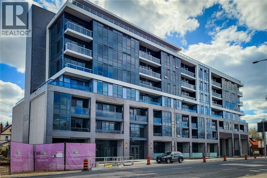 420-415 Main Street W, Hamilton, ON, L3M 1T1