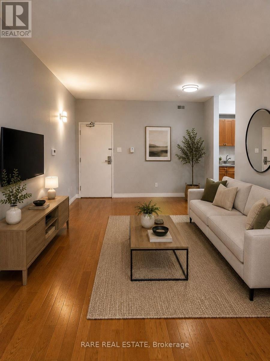 302-249 Augusta Avenue, Toronto, ON, M5T 2C2