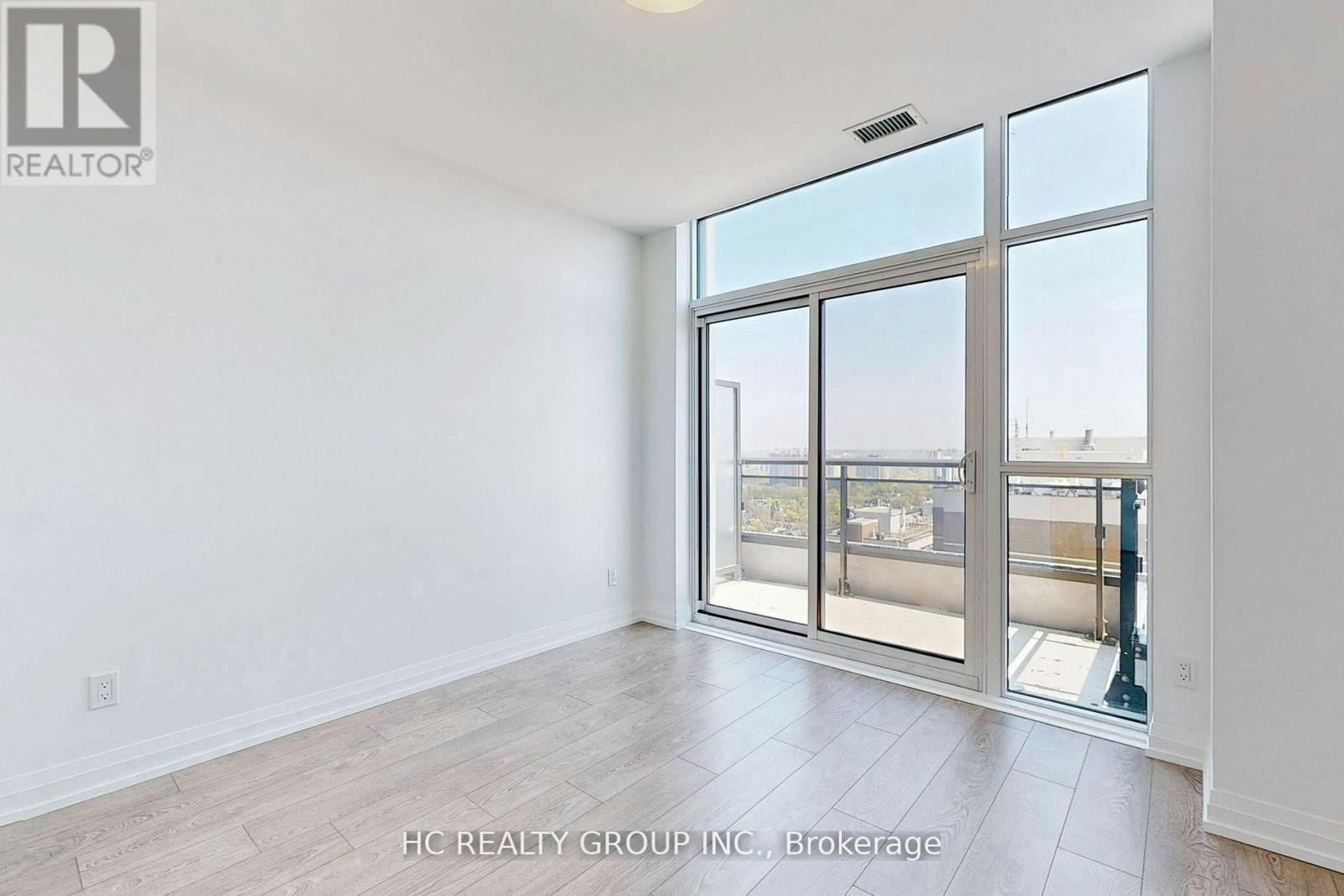 PH07-286 Main Street, Toronto, ON, M4C 0B3 - 11