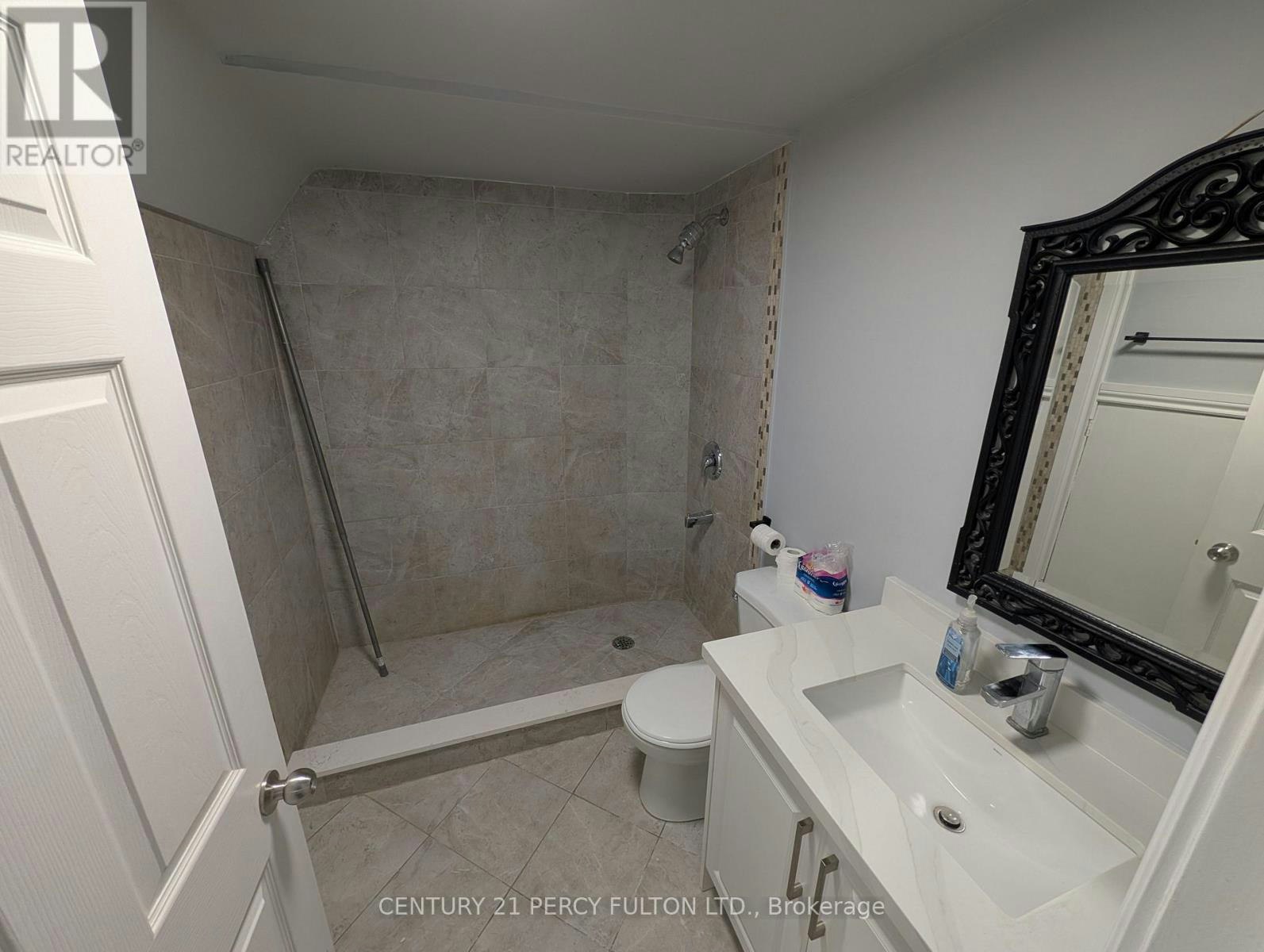 270 Wilson Road S, Oshawa, ON, L1H 6C5 - 9