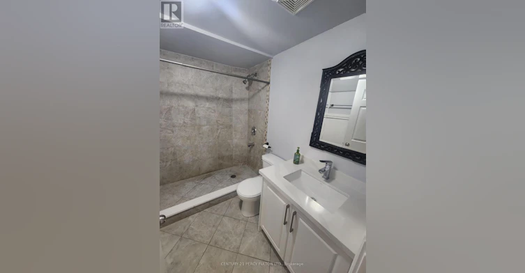 270 Wilson Road S, Oshawa, ON, L1H 6C5 - 4