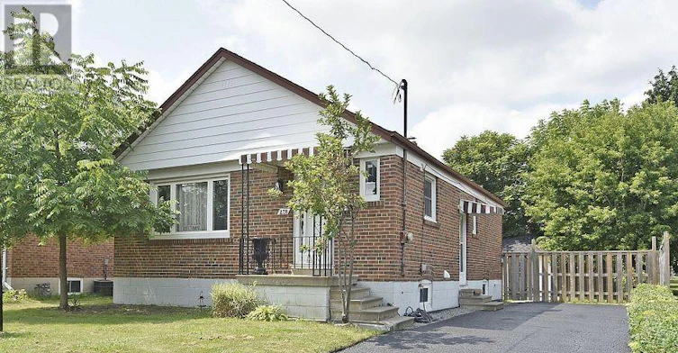 270 Wilson Road S, Oshawa, ON, L1H 6C5