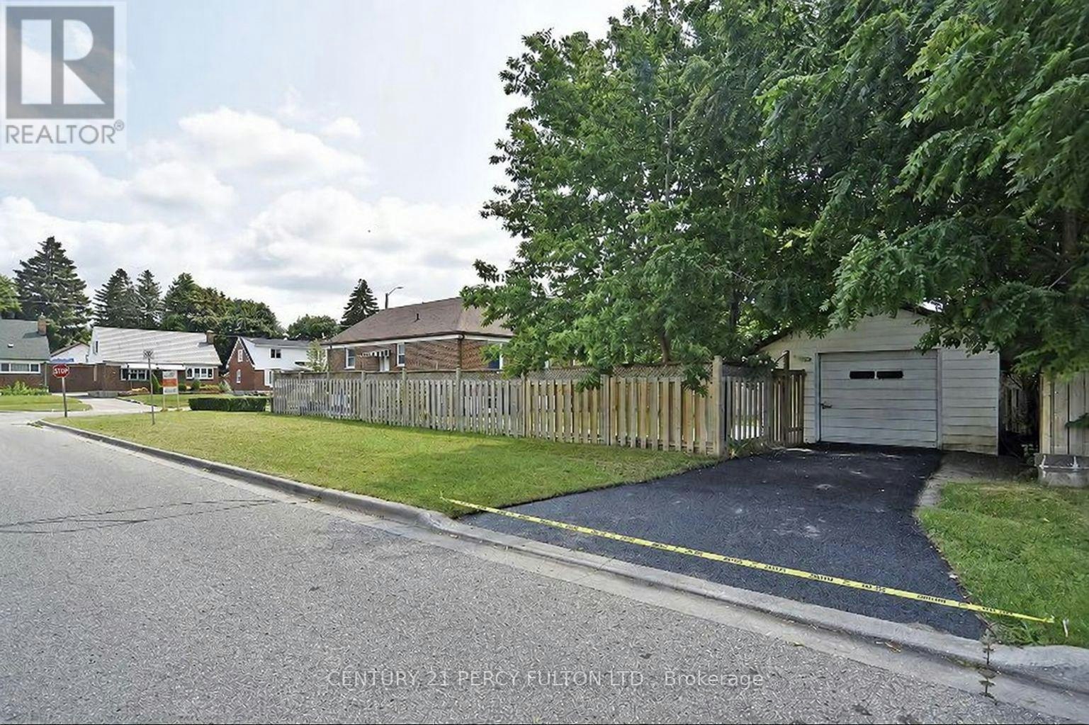 270 Wilson Road S, Oshawa, ON, L1H 6C5 - 10