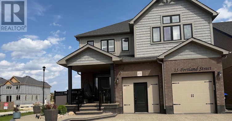 19 Portland Street, Collingwood, ON, L9Y 2L3