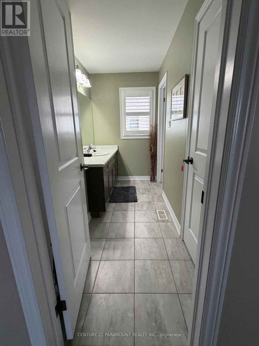 19 Portland Street, Collingwood, ON, L9Y 2L3 - 13