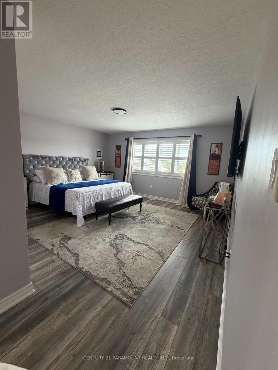 19 Portland Street, Collingwood, ON, L9Y 2L3 - 11