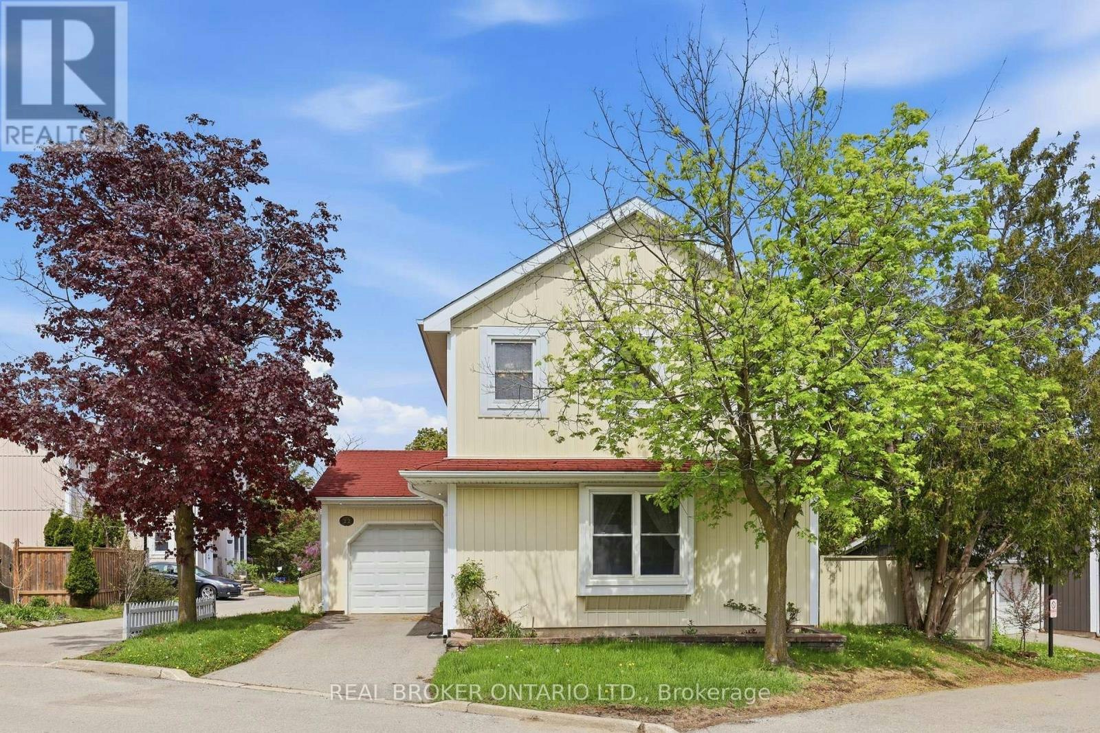 22 Bent Oak Circle, Mississauga, ON, L5N 4J2