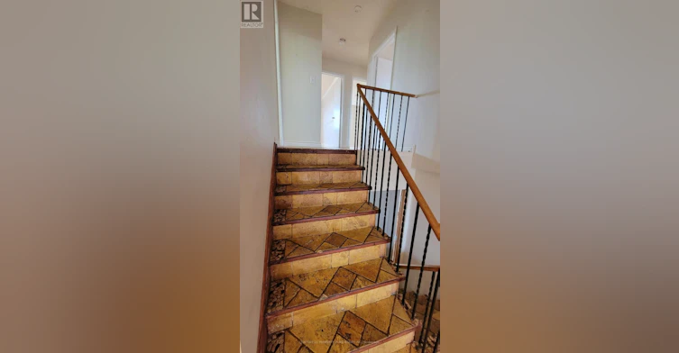 44 Rotherglen Court, Brampton, ON, L6X 2S1 - 7