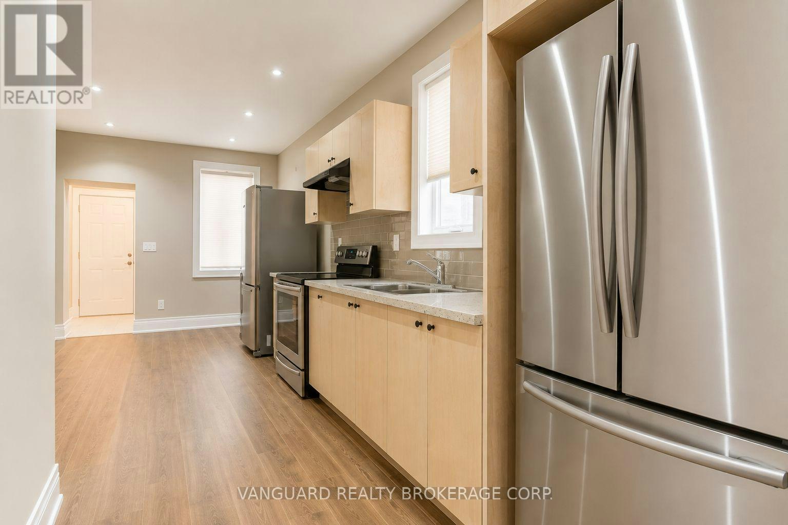 2ND FLOOR-170 Yarmouth Road, Toronto, ON, M6G 1X4 - 5