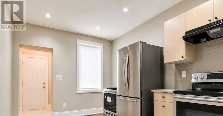 2ND FLOOR-170 Yarmouth Road, Toronto, ON, M6G 1X4 - 6