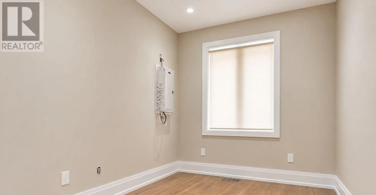 2ND FLOOR-170 Yarmouth Road, Toronto, ON, M6G 1X4 - 11