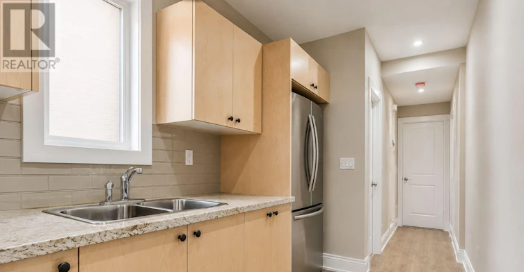 2ND FLOOR-170 Yarmouth Road, Toronto, ON, M6G 1X4 - 4
