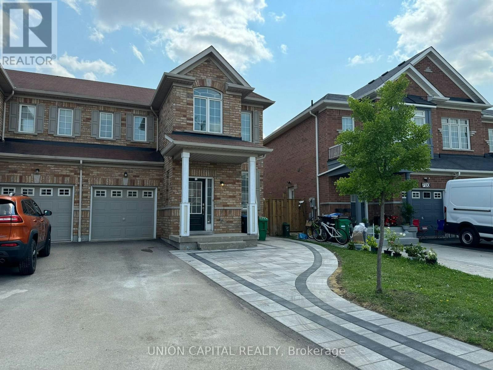 LOWER-704 Courtney Valley Road, Mississauga, ON, L5V 0C3 - 17