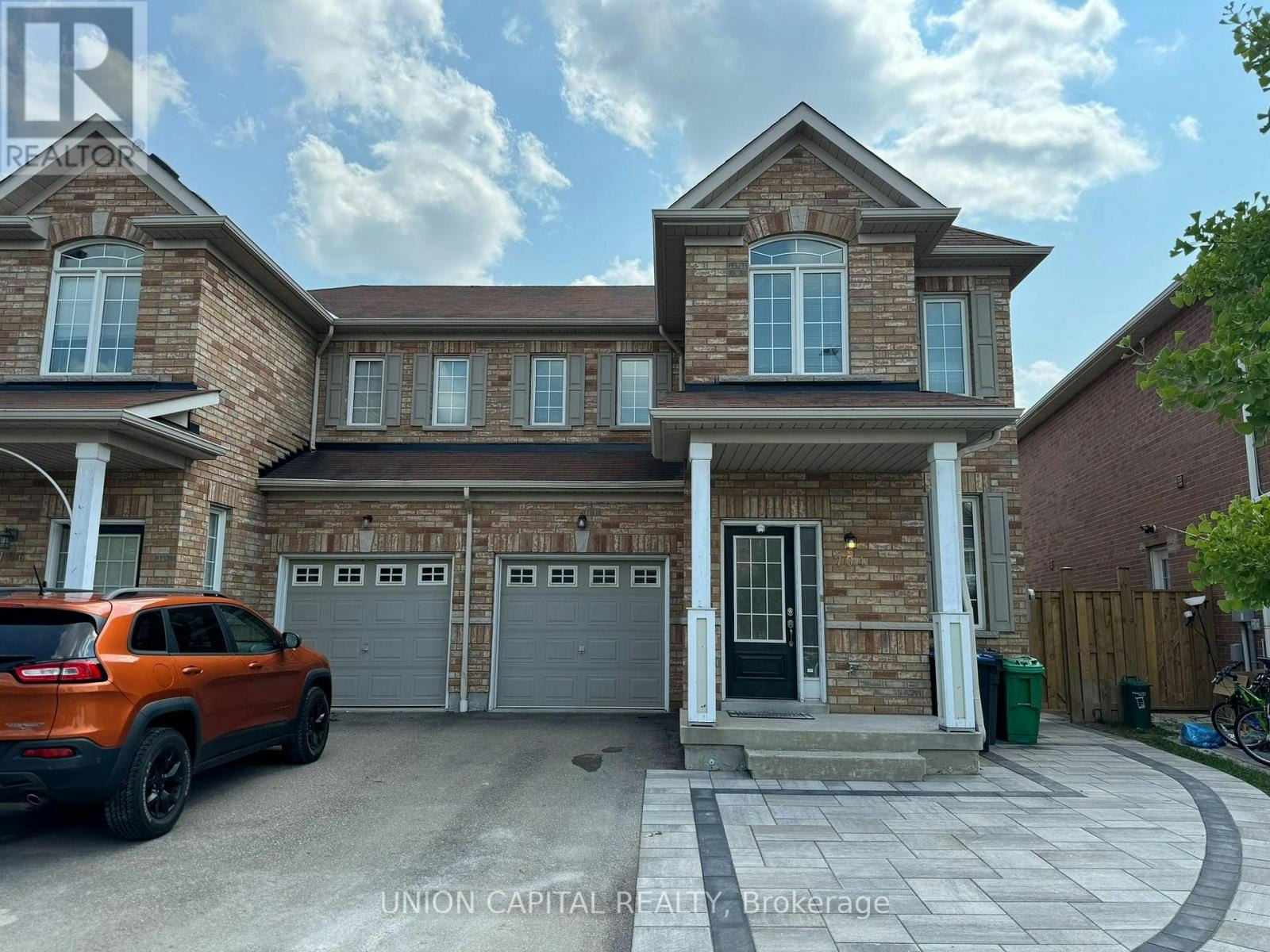 LOWER-704 Courtney Valley Road, Mississauga, ON, L5V 0C3 - 16