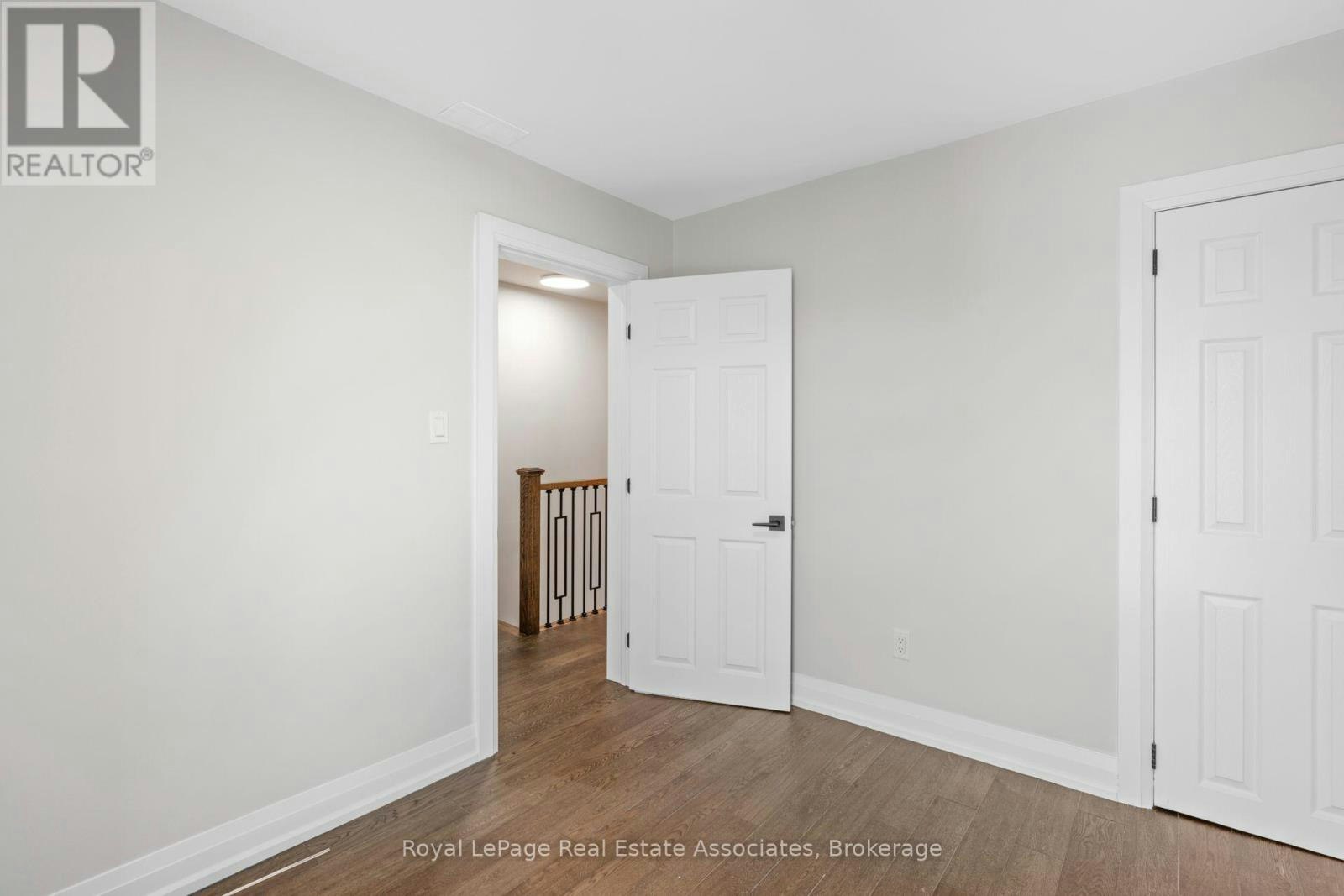 UPPER-23 Somerset Avenue, Hamilton, ON, L8L 2L4 - 16