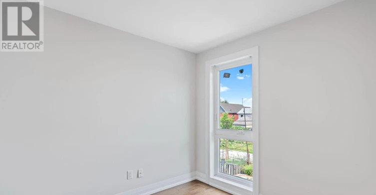 UPPER-23 Somerset Avenue, Hamilton, ON, L8L 2L4 - 15