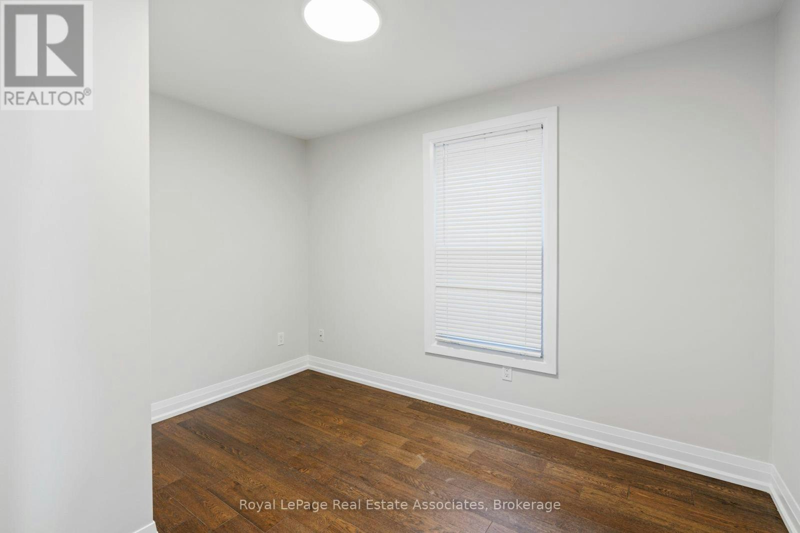 UPPER-23 Somerset Avenue, Hamilton, ON, L8L 2L4 - 13