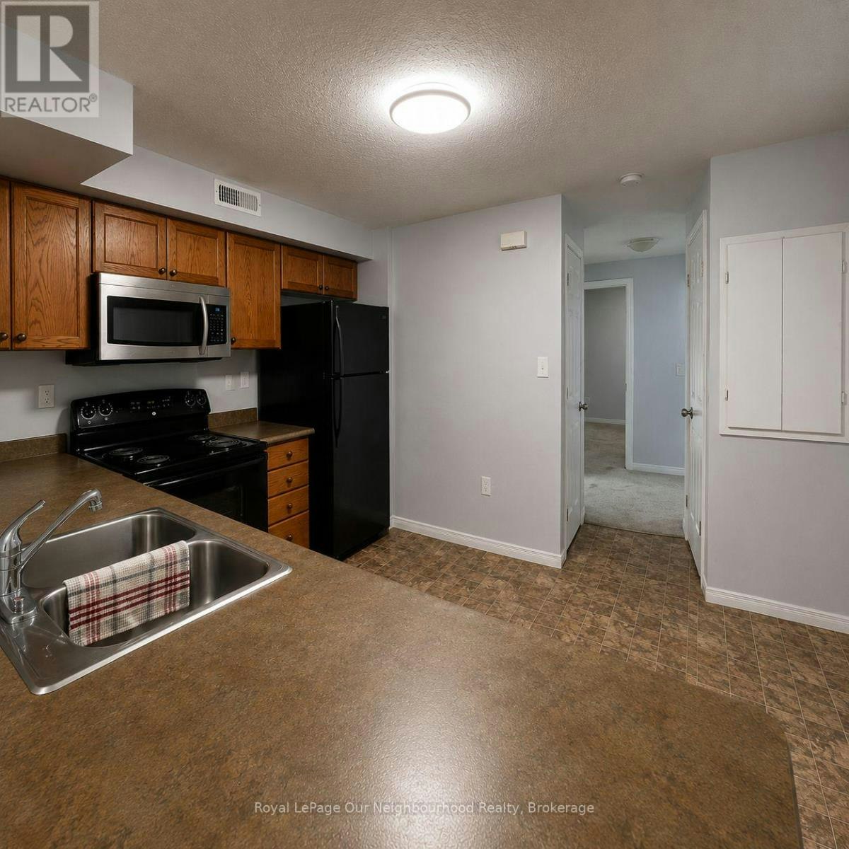 106-35 Mountford Drive, Guelph, ON, N1E 0G6 - 4