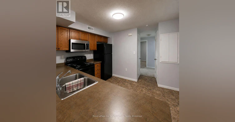 106-35 Mountford Drive, Guelph, ON, N1E 0G6 - 4