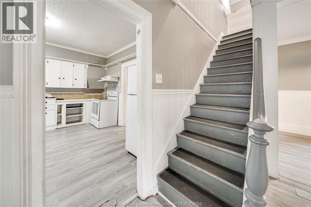 211 Cameron, Windsor, ON, N9B 1Y5 - 13