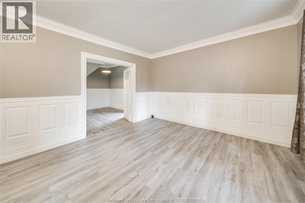 211 Cameron, Windsor, ON, N9B 1Y5 - 8