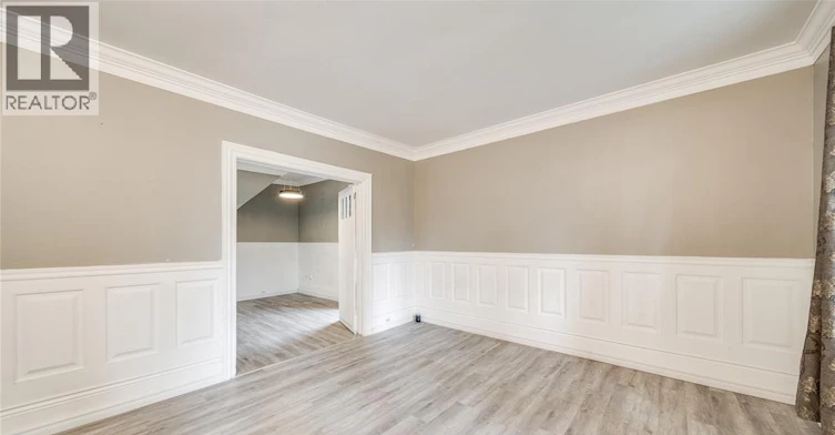 211 Cameron, Windsor, ON, N9B 1Y5 - 8