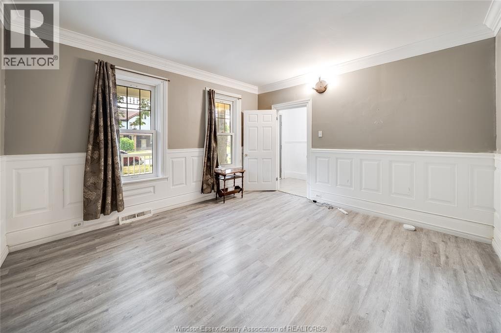 211 Cameron, Windsor, ON, N9B 1Y5 - 11