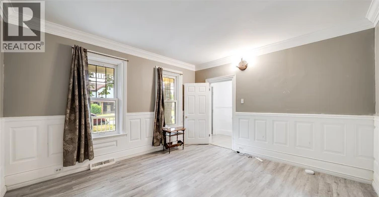 211 Cameron, Windsor, ON, N9B 1Y5 - 11