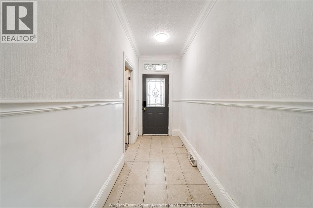 211 Cameron, Windsor, ON, N9B 1Y5 - 9