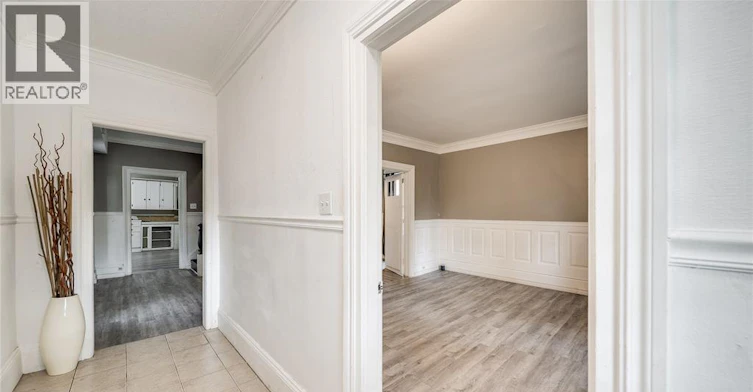 211 Cameron, Windsor, ON, N9B 1Y5 - 7