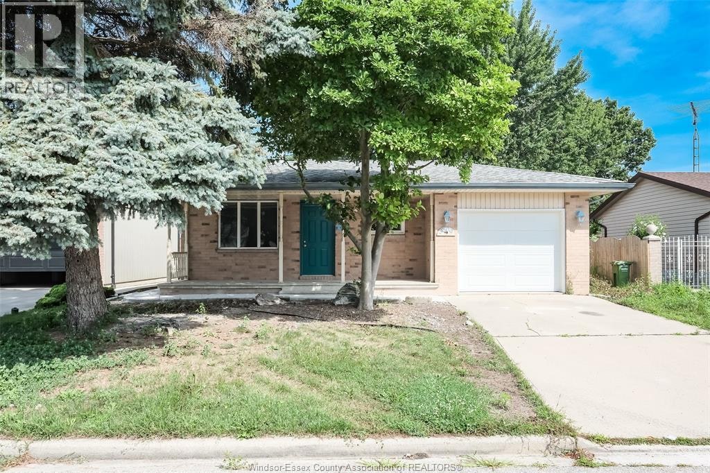 3309 Aurora Drive, Windsor, ON, N8R 1Y9