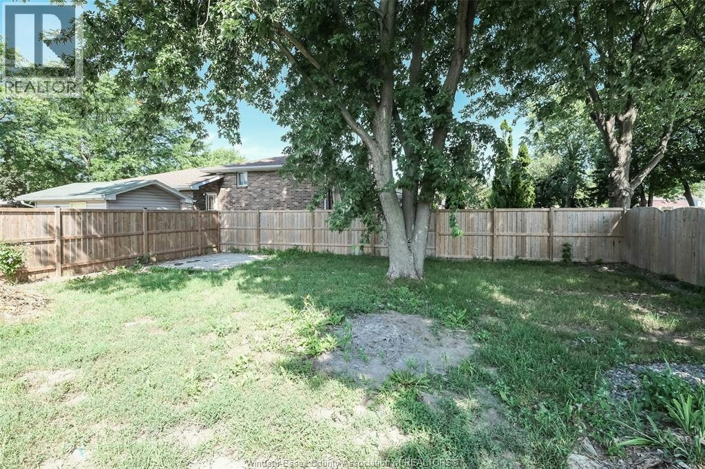 3309 Aurora Drive, Windsor, ON, N8R 1Y9 - 24