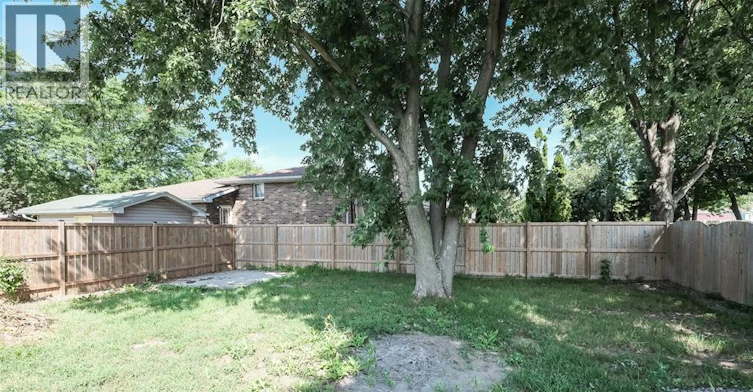 3309 Aurora Drive, Windsor, ON, N8R 1Y9 - 24