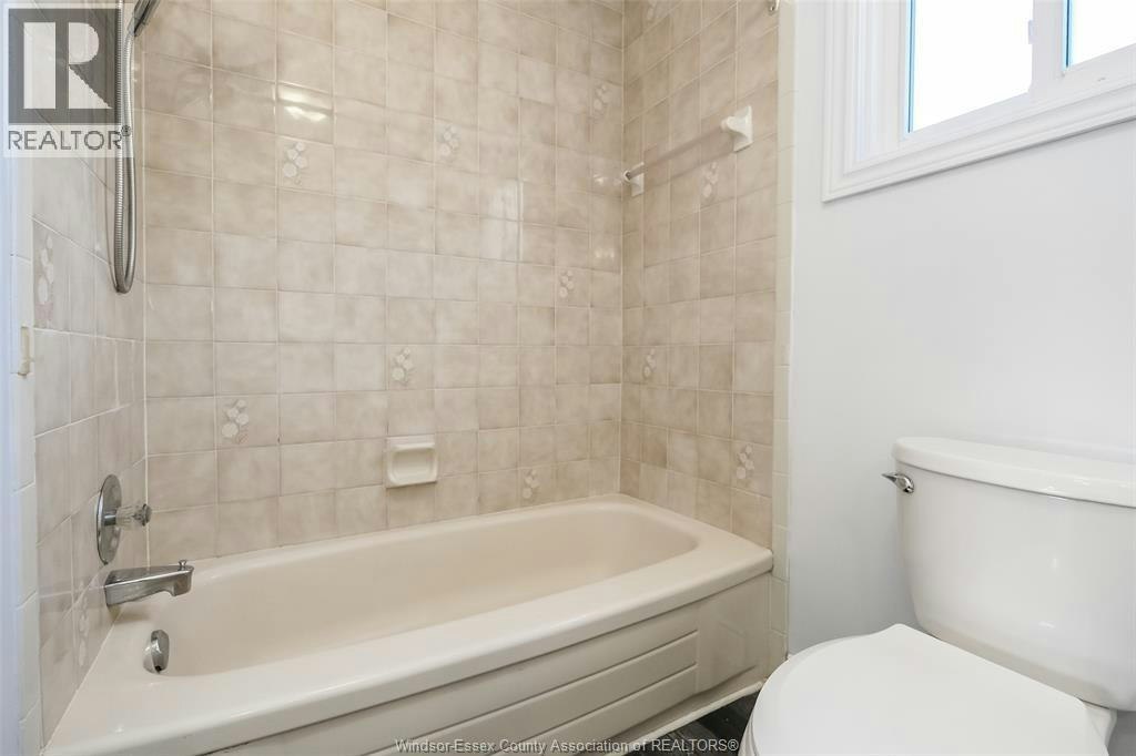 3309 Aurora Drive, Windsor, ON, N8R 1Y9 - 15