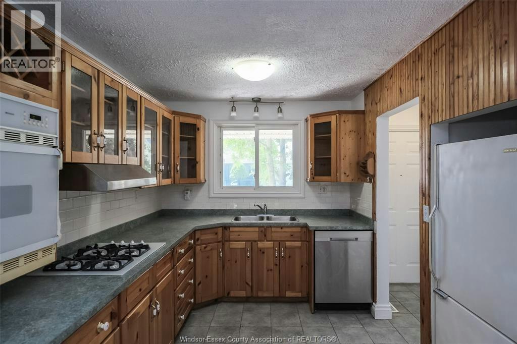 3309 Aurora Drive, Windsor, ON, N8R 1Y9 - 17