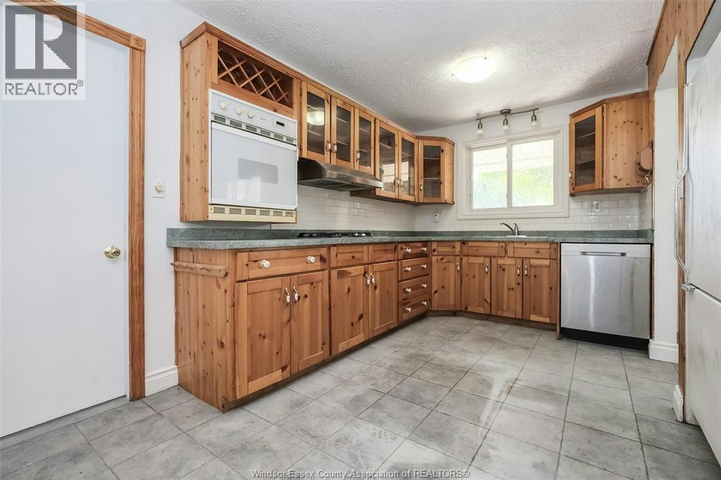 3309 Aurora Drive, Windsor, ON, N8R 1Y9 - 19