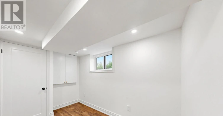 BSMT-707 Walnut Street W, Whitby, ON, L1N 2W9 - 13