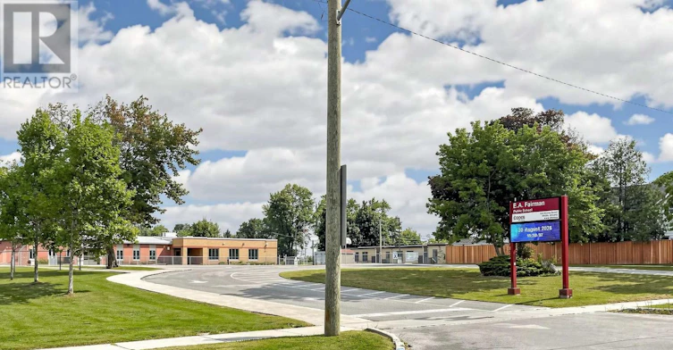 BSMT-707 Walnut Street W, Whitby, ON, L1N 2W9 - 24