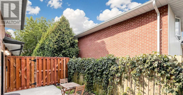 BSMT-707 Walnut Street W, Whitby, ON, L1N 2W9 - 19